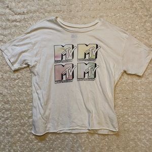 American Eagle x MTV shirt! Size medium